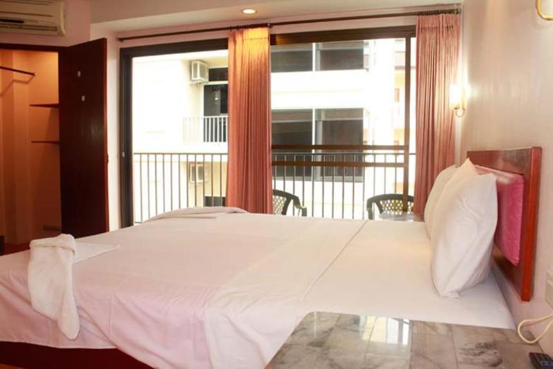 Sp House Phuket Hotel Kata Beach  Exterior photo